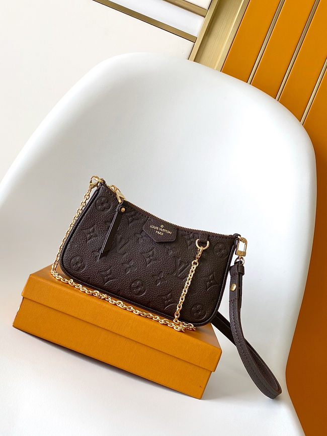 Louis Vuitton Easy Pouch 'Chocolate' M13614 Size 19×11.5×3cm - 1