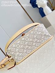 LV Diane PM Monogram Emblème Peuplier motif bag M29795 Size 24 x 15 x 9 cm - 3