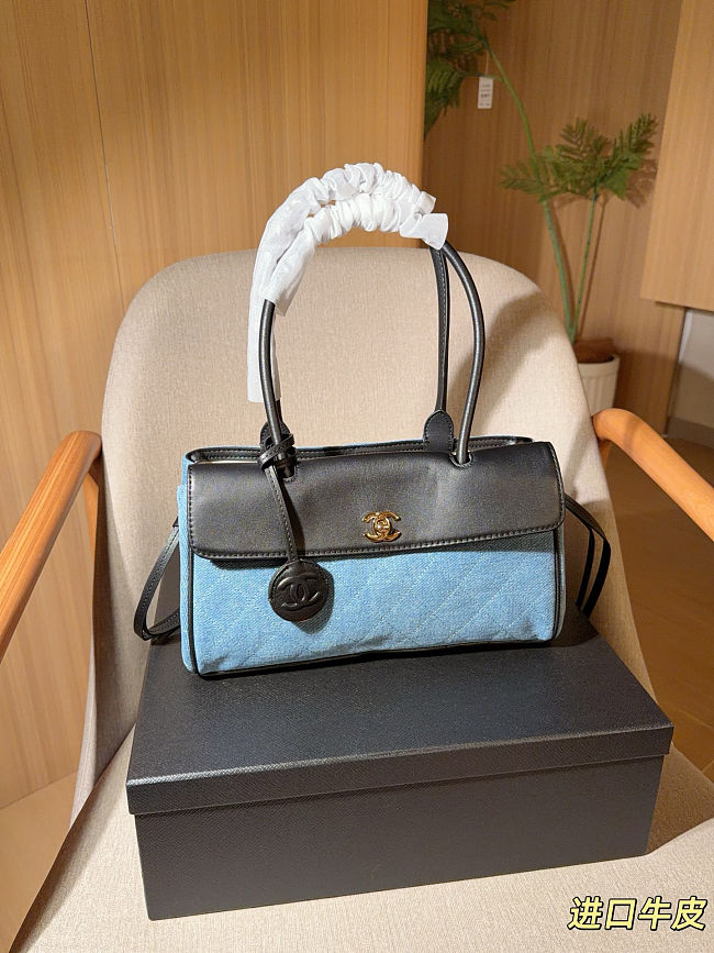 Chanel Calfskin Denim Stitched Urban Essentials Small Shopping Bag Blue Black Size 30×17×11cm - 1