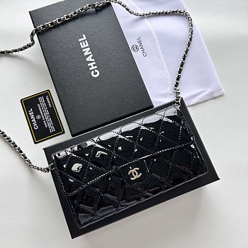 Chanel Black Quilted Patent Leather CC Brilliant Wallet Size 18x10.5x3.5cm