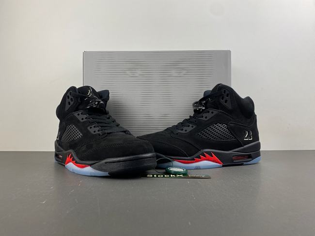 Air Jordan 5 Retro 'Halloween' (2026) - HQ7978 001 - 1