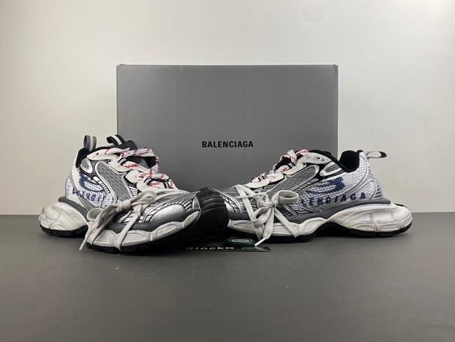 Balenciaga 3XL Split Logo sneakers 840090W3XSG - 1