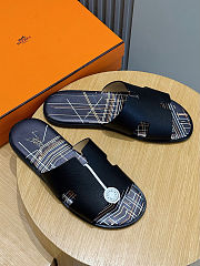 Hermès Hermès Oran Slide Black and Silver Grid-Print - 3
