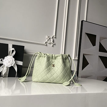 Chanel Clutch with Leather Strap Lambskin & Gold-Tone Metal Green Size 17×22×7.5cm