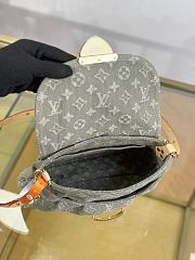 LV Sunset Khaki Denim M27210 Size 27x18x3cm - 3