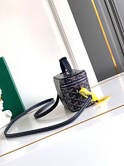 Goyard Muse Mini Vanity Navy Blue Size 16x8x10 cm - 6