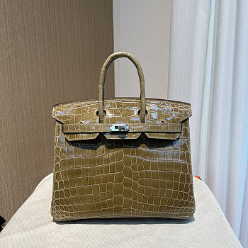 Hermès Birkin 35 Vert Olive Semi Matte Porosus Crocodile Gold Hardware 