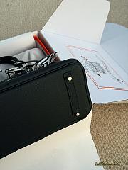 Hermes Birkin 25 Togo Black PHW Size 25cm - 2