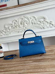 Hermès Deep Blue Chevre Mini Kelly II 20 Palladium Hardware Size 19cm - 1