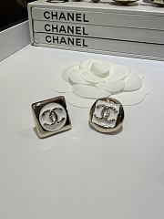 CC Brooch Channel Pearl Inlay Pin 26 Models - 4