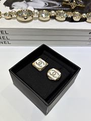 CC Brooch Channel Pearl Inlay Pin 26 Models - 2