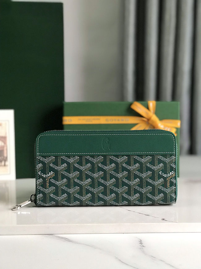GOYARD Matignon GM Wallet Green Size 20x11x2.3cm - 1