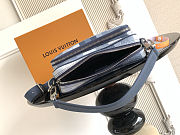 LV Nil Damoflage Indigo M28606 Size 25x 17.5 x 11cm - 6