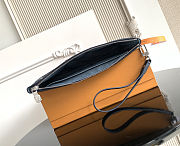 LV Pochette To-Go M28913 Size 30x 21.5 x 1cm - 3