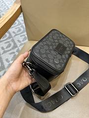 Coach Wyatt Men's Crossbody Bag in Signature Canvas CW365 Black Size 19.5cm x 11.5cmx 6.5cm - 4