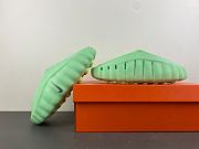 Nike Mind 001 Men's Pregame Mules Cucumber Calm/Black/Barely Volt HQ4307-302 - 2