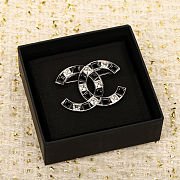 Chanel Strass & Resin CC Brooch - 2