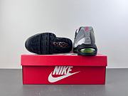 Air Max 95 Big Bubble 'Greedy' White and Medium Ash IM2211-001 - 4