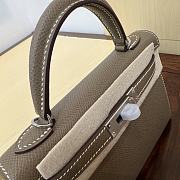 Hermès Mini Kelly Etoupe Epsom Palladium Hardware Size 20 x 12 x 6 cm - 3