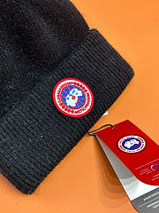 Canada Goose Arctic Toque logo-patch beanie - 2
