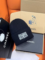 CHANEL Cap Cashmere Navy Blue Black & White - 3