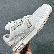 LV Trainer Sneaker Beige 1AKQ4R - 6