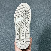 LV Trainer Sneaker Beige 1AKQ4R - 3