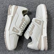 LV Trainer Sneaker Beige 1AKQ4R - 2