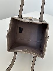 Fendi Mini Origami Shoulder Grey bag Gold-tone hardware Size 15x15x19cm - 2